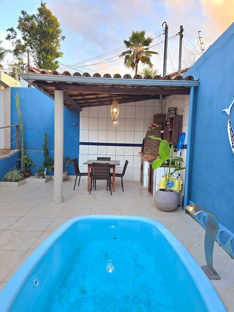 Casa branca Privativa 3 dormitórios Arraial