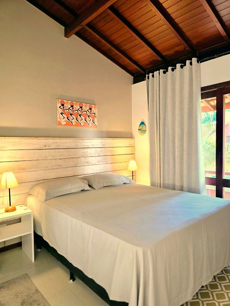 Casa Amarela 3 quartos praia Araçaípe Arraial