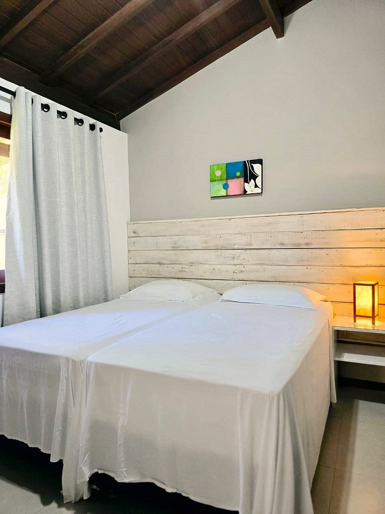 Casa Amarela 3 quartos praia Araçaípe Arraial