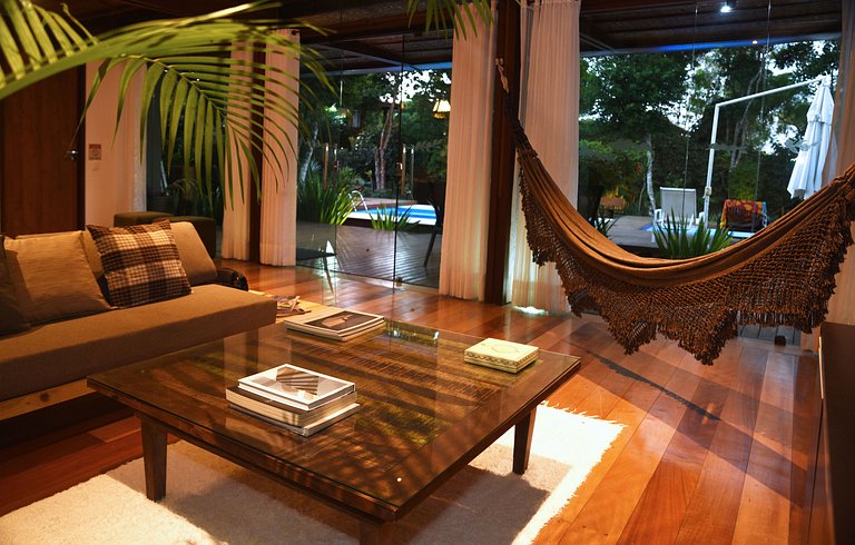 Casa Ivano com piscina, no melhor bairro