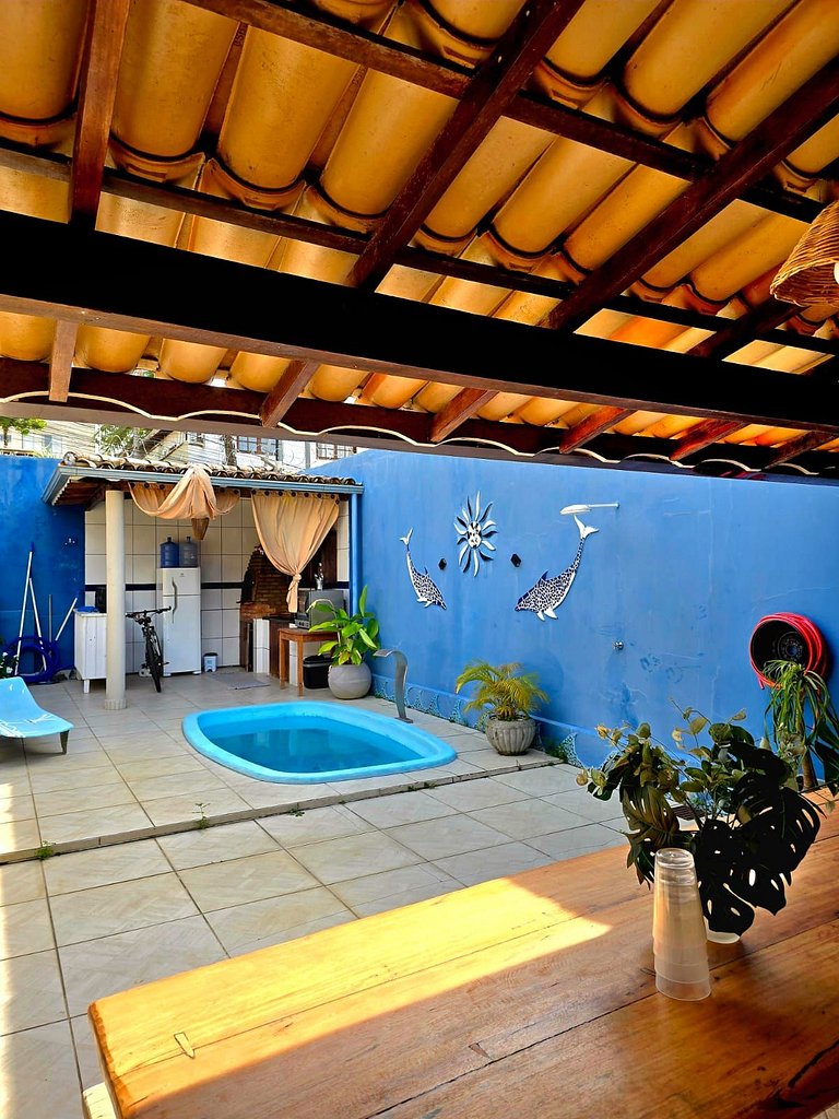 Casa branca Privativa 3 dormitórios Arraial