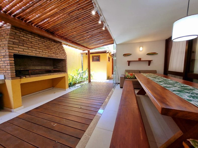 Casa Amarela Arraial de 3 quartos praia Araçaípe